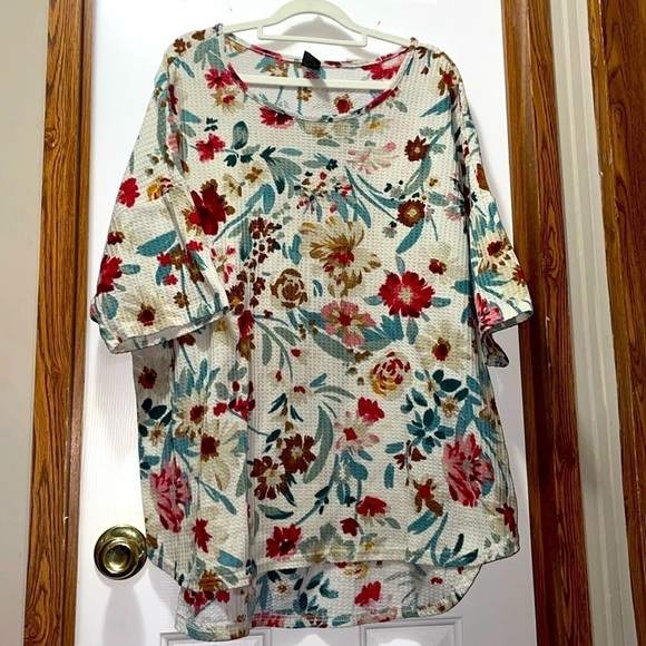 Tops - 48. Lildy 2XL